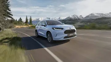 Misma esencia, cambios en los detalles exteriores y una marcada actualización por dentro: así ha evolucionado el Honda ZR-V Misma esencia, cambios en los detalles exteriores y una marcada actualización por dentro: así ha evolucionado el Honda ZR-V