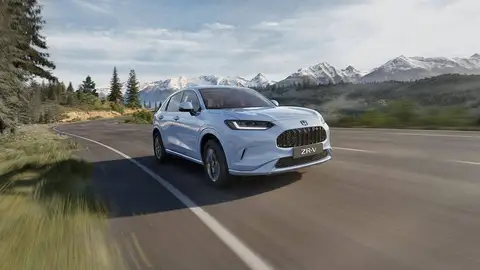 Misma esencia, cambios en los detalles exteriores y una marcada actualización por dentro: así ha evolucionado el Honda ZR-V Misma esencia, cambios en los detalles exteriores y una marcada actualización por dentro: así ha evolucionado el Honda ZR-V