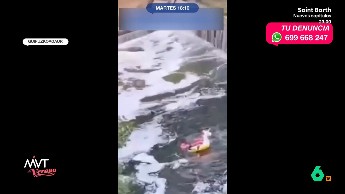 Varios jóvenes vuelven a casa en flotador tras una noche de fiesta: bajaron 10 kilómetros por el río subidos en un unicornio Los chavales perdieron el último autobús hasta su pueblo y decidieron que la mejor opción era navegar por el río. Muchos vecinos de la zona fueron testigos de su viaje.