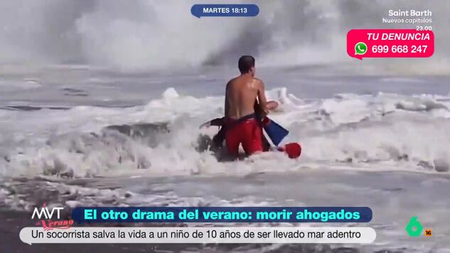 El peque&ntilde;o fue engullido por el mar y el socorrista, durante dos minutos, no cej&oacute; en su empe&ntilde;o para conseguir llevar al ni&ntilde;o hasta la orilla. Varias personas tuvieron que acudir en su ayuda para conseguir su objetivo. 
