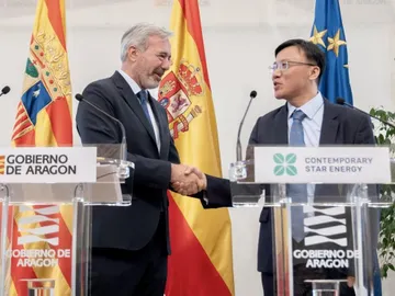Zaragoza da luz verde a la gigafactoría de baterías de Stellantis y CATL Zaragoza da luz verde a la gigafactoría de baterías de Stellantis y CATL