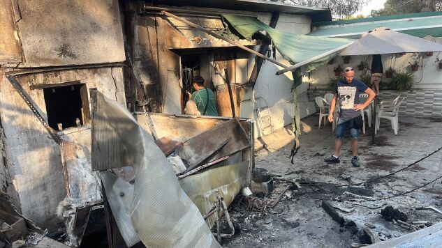 Una casa, totalmente calcinada por los incendios de Madrid