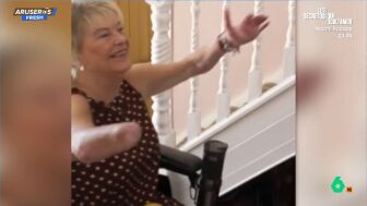 Una madre vuelve a sentir la mano de su hija fallecida gracias a un trasplante