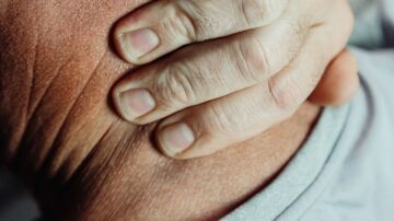 El mayor estudio gen&eacute;tico confirma que la fibromialgia es un trastorno neurol&oacute;gico del dolor