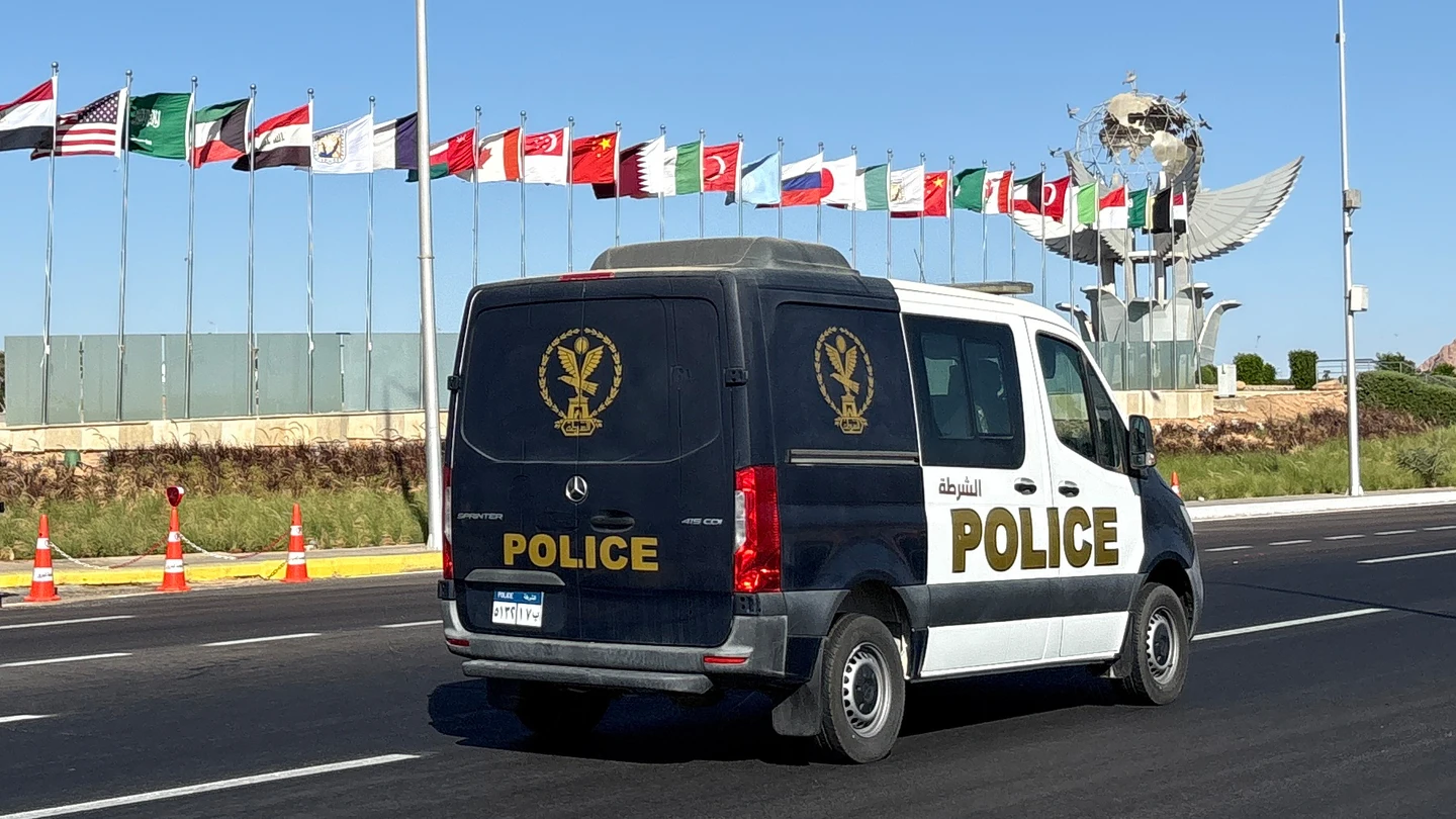 IMagen de archivo de un coche de Policía en Egipto. IMagen de archivo de un coche de Policía en Egipto.