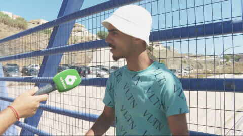 Cobran cientos de euros a migrantes en Ceuta por pasar la noche en garajes: "400 euros por dormir en el suelo"