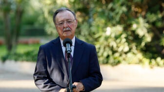 El presidente ceut&iacute;, Juan Jes&uacute;s Vivas, tras su reuni&oacute;n con el rey Felipe VI este jueves en el Palacio de Marivent en Palma de Mallorca.