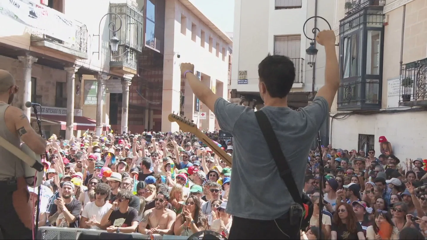 Arranca el festival Sonorama, una de las grandes citas del verano: "No hay una energía igual en toda España" Arranca el festival Sonorama, una de las grandes citas del verano: "No hay una energía igual en toda España"