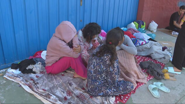 Qui&eacute;n ayuda y c&oacute;mo a los menores en Ceuta: las ONG no dan abasto y el Gobierno reconoce falta de espacio