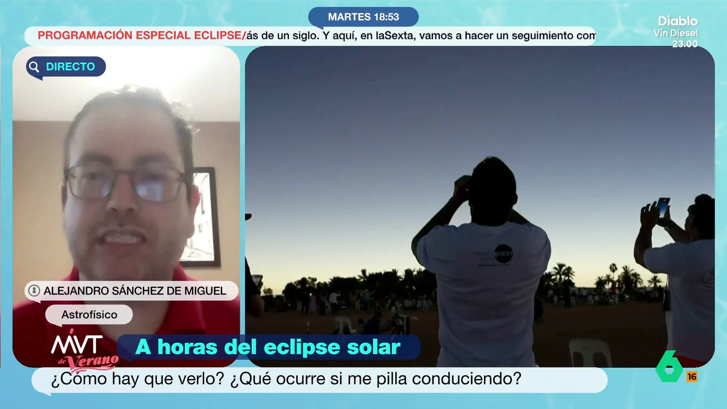 El consejo de un astrofísico para ver el eclipse: "Que sea en un sitio donde dure mínimo 30 segundos y que al mirar al suelo, no veas tu sombra" El consejo de un astrofísico para ver el eclipse: "Que sea en un sitio donde dure mínimo 30 segundos y que al mirar al suelo, no veas tu sombra"
