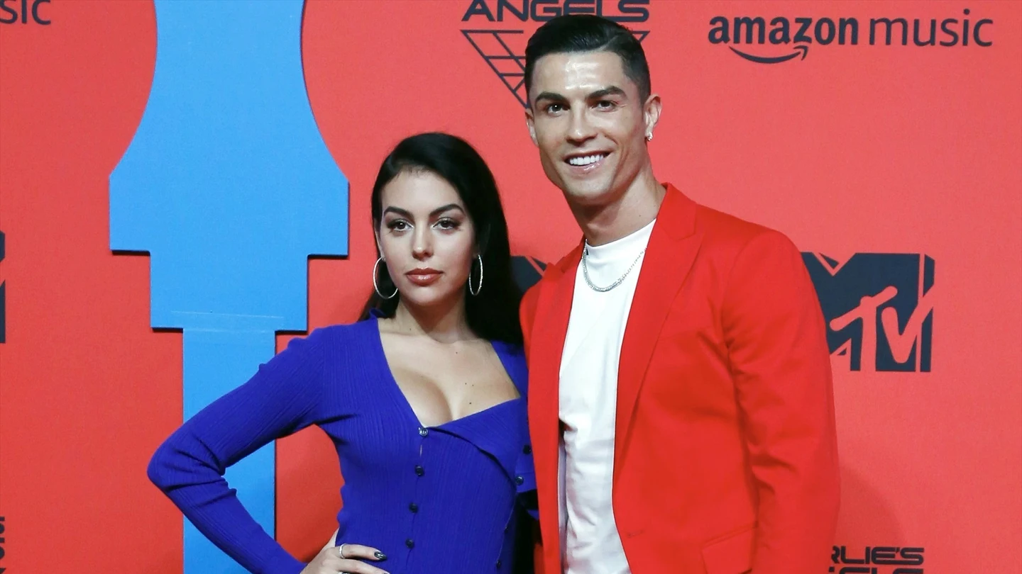 Cristiano Ronaldo y Georgina Rodríguez en una imagen de archivo Cristiano Ronaldo y Georgina Rodríguez en una imagen de archivo