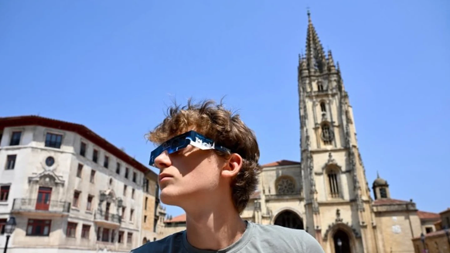 A qué hora es el eclipse en Oviedo, donde la duración de la totalidad será más larga A qué hora es el eclipse en Oviedo, donde la duración de la totalidad será más larga