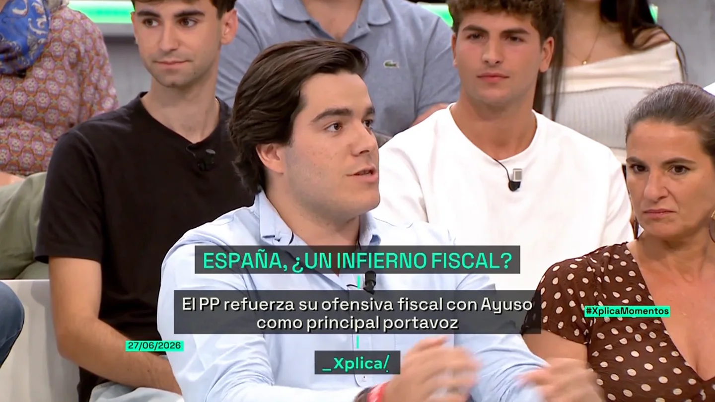 "Soy un pijo, estudié en universidad privada, soy de barrio... de Salamanca": un empresario, a una activista que defiende los impuestos "Soy un pijo, estudié en universidad privada, soy de barrio... de Salamanca": un empresario, a una activista que defiende los impuestos