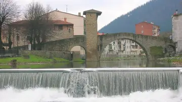 Puente Viejo de Balmaseda Puente Viejo de Balmaseda