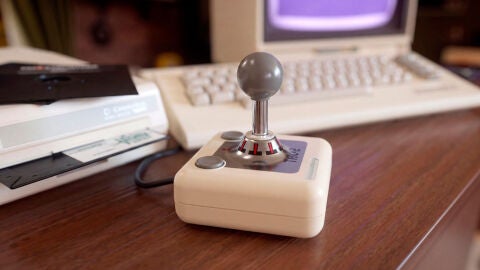 El Joystick Commodore TAC-2 