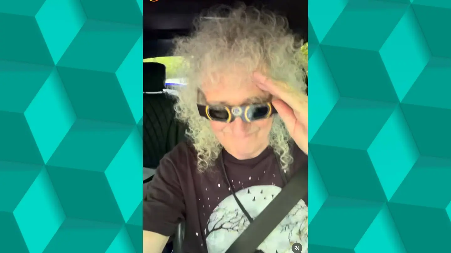 Brian May, guitarrista de Queen, vive el eclipse desde España Brian May, guitarrista de Queen, vive el eclipse desde España