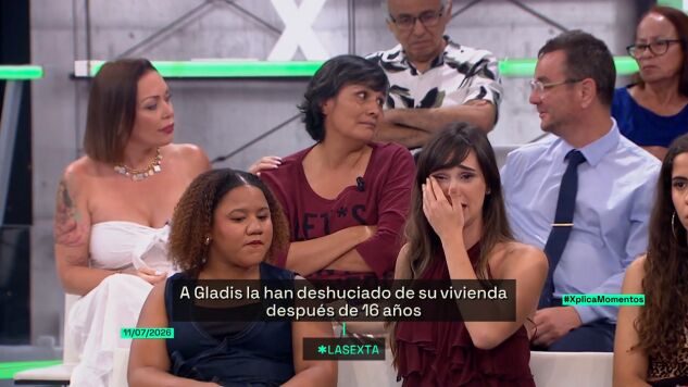 Mar&iacute;a Gonz&aacute;lez, tras acoger en su casa a una familia desahuciada: "La empresa de desokupaci&oacute;n le rob&oacute; sus cosas y rompi&oacute; las fotos de sus nietas"