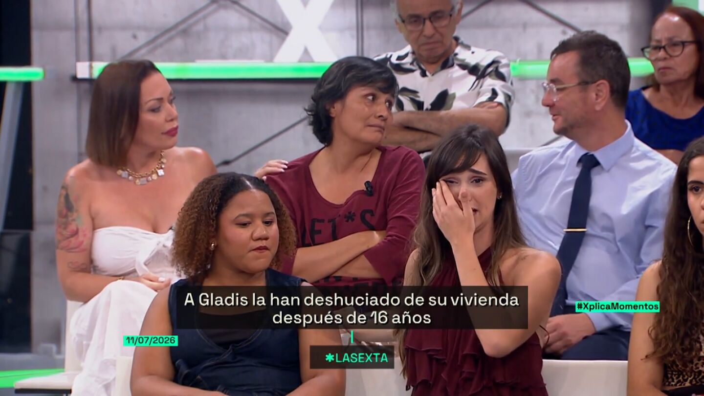 Mar&iacute;a Gonz&aacute;lez, tras acoger en su casa a una familia desahuciada: "La empresa de desokupaci&oacute;n le rob&oacute; sus cosas y rompi&oacute; las fotos de sus nietas"