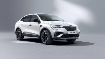 Este h&iacute;brido franc&eacute;s le pone estilo coup&eacute; al segmento de los SUV compactos y, a pesar de su fecha de vencimiento, le sigue dando etiqueta Eco a miles de conductores espa&ntilde;oles en 2026