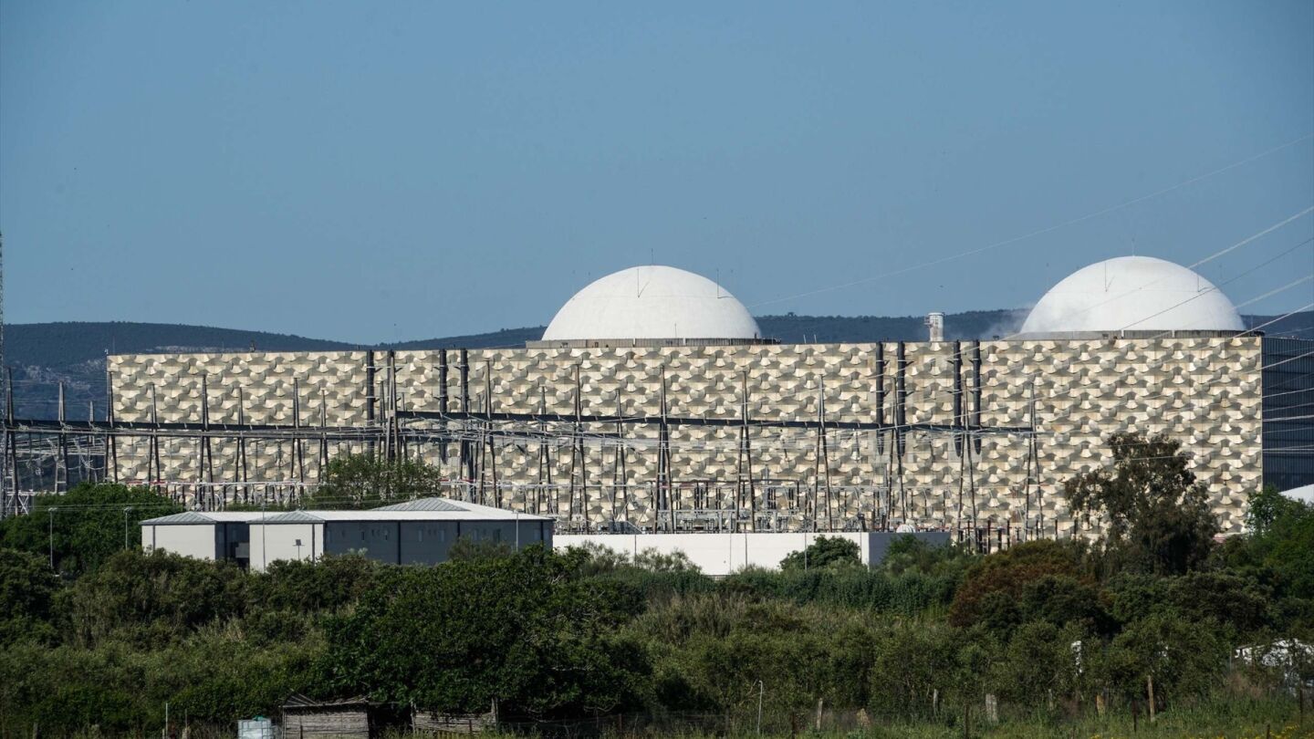 Del cierre en 2027 a la pr&oacute;rroga hasta 2030: el giro nuclear de S&aacute;nchez con la central de Almaraz.