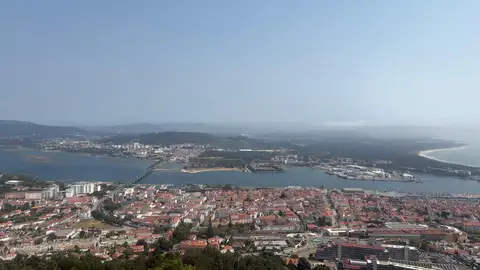 Panorámica de Viana do Castelo desde el Monte de Santa Luzia Panorámica de Viana do Castelo desde el Monte de Santa Luzia