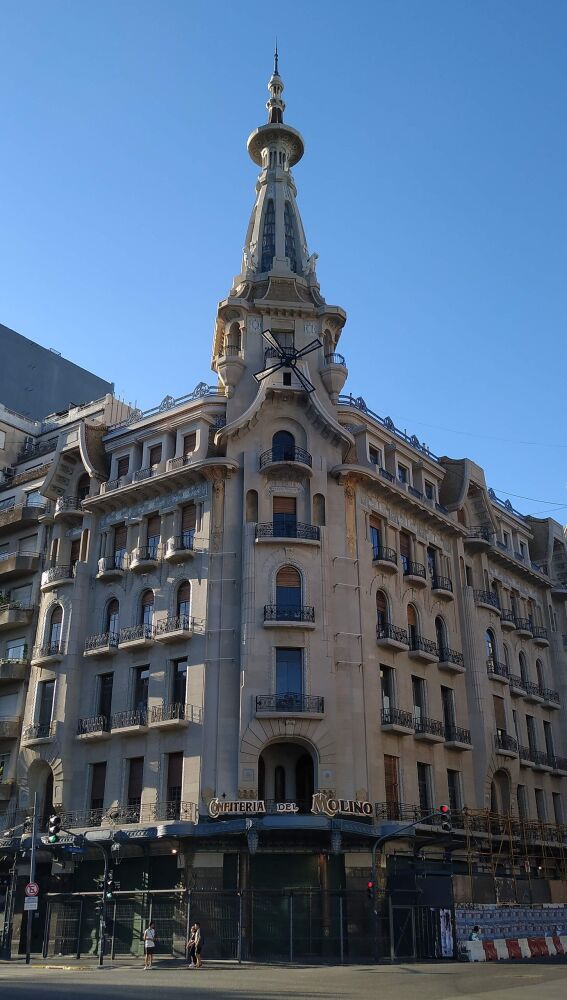 Edificio Confitería el Molino