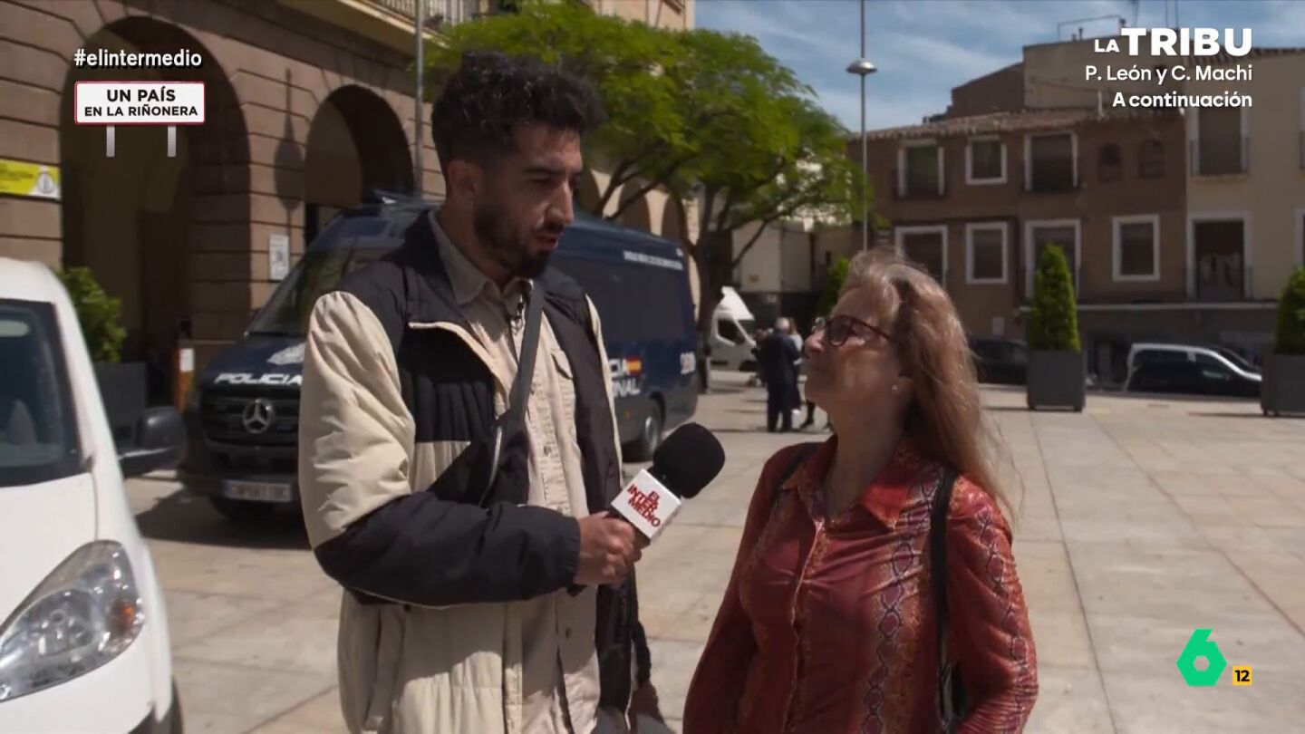 El reportero visitaba Alfaro, en La Rioja, para conocer un poco m&aacute;s sobre las cig&uuml;e&ntilde;as. Este municipio cuenta con la colonia urbana de cig&uuml;e&ntilde;a blanca m&aacute;s grande del mundo. 