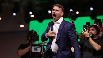 Fl&aacute;vio Bolsonaro en el acto para oficializar su candidatura