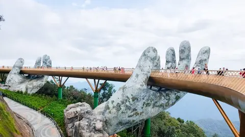 Puente Dorado de Vietnam Puente Dorado de Vietnam