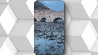 El agua del r&iacute;o Meruelo se ha sustituido por lodo. 