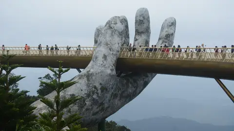 Puente Dorado de Vietnam Puente Dorado de Vietnam