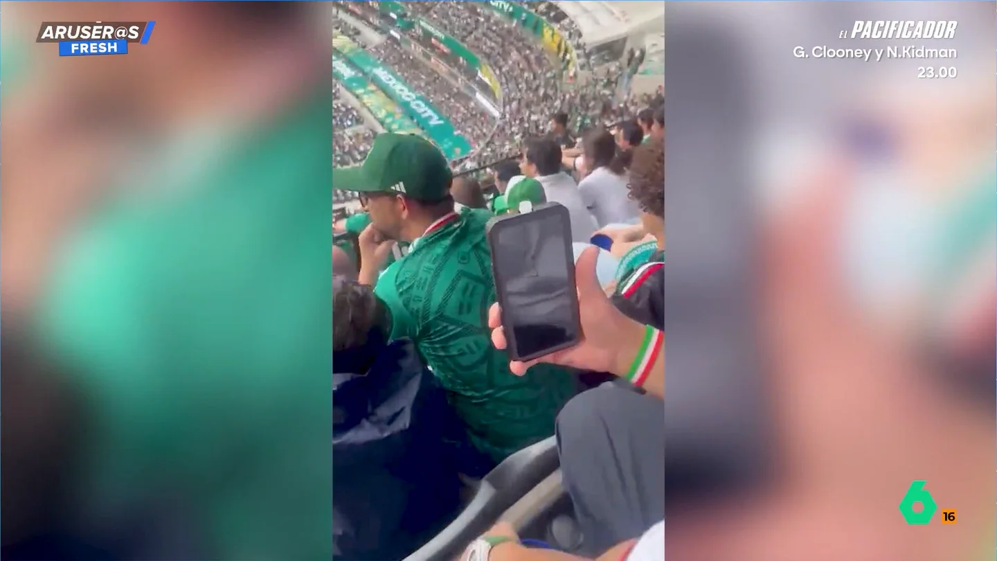 El ingenioso truco viral de un aficionado para colar alcohol en el campo y pegarse un "lingotazo" El ingenioso truco viral de un aficionado para colar alcohol en el campo y pegarse un "lingotazo"