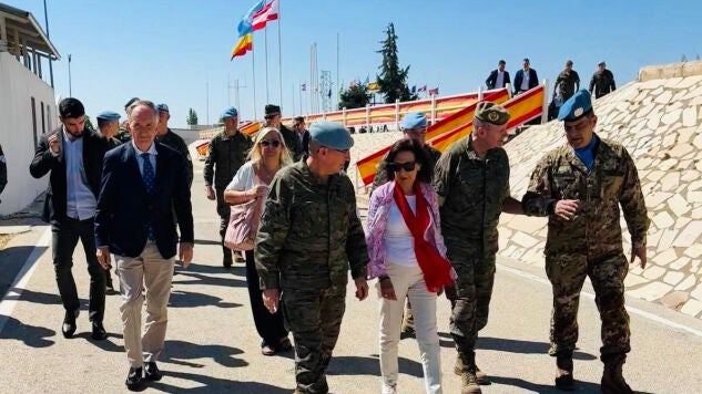 La ministra de Defensa, Margarita Robles, visita este jueves a los cascos azules espa&ntilde;oles en la Base Miguel de Cervantes, cerca de Marjayoun (L&iacute;bano), cuando se cumplen 20 a&ntilde;os de la participaci&oacute;n espa&ntilde;ola en la misi&oacute;n de la ONU (UNIFIL).