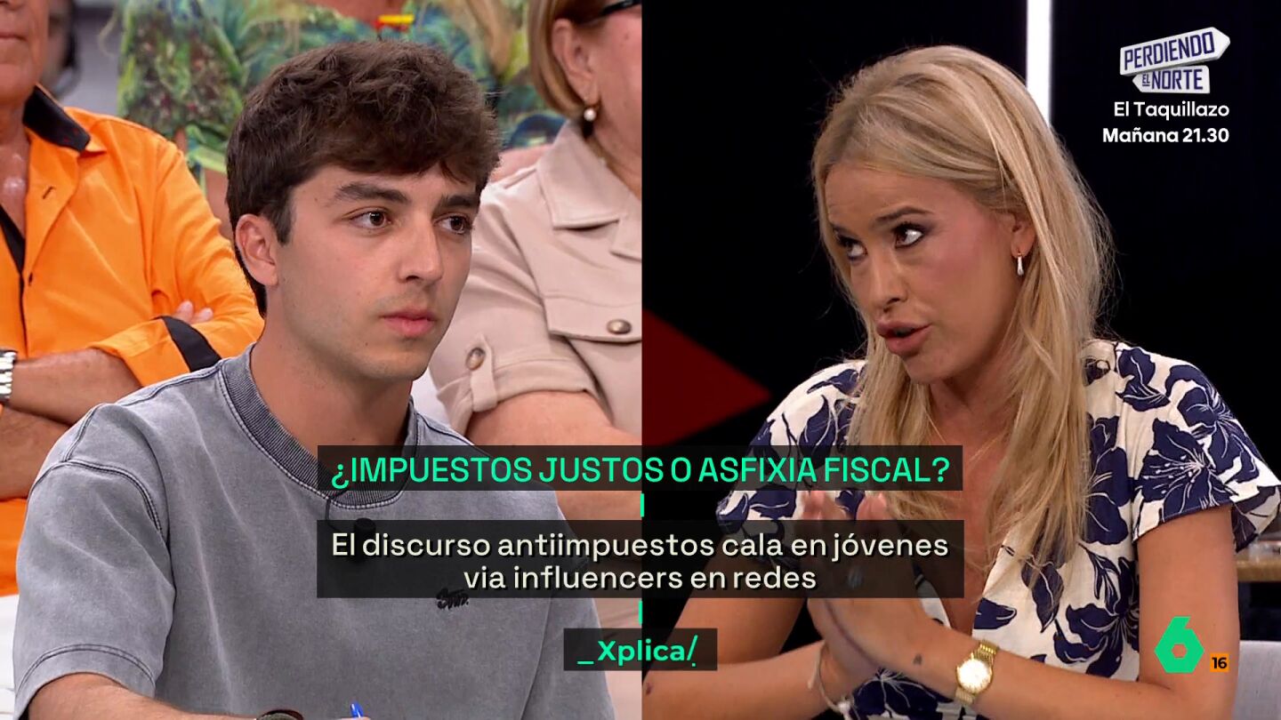 Afra Blanco, a la derecha