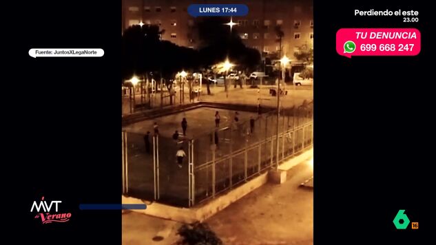 Los vecinos exponen que un grupo de personas se dedican a jugar durante la madrugada a f&uacute;tbol y baloncesto en la plaza del Juego. Adem&aacute;s, tambi&eacute;n hay peleas y, por la ma&ntilde;ana, encuentran el parque lleno de basura. 