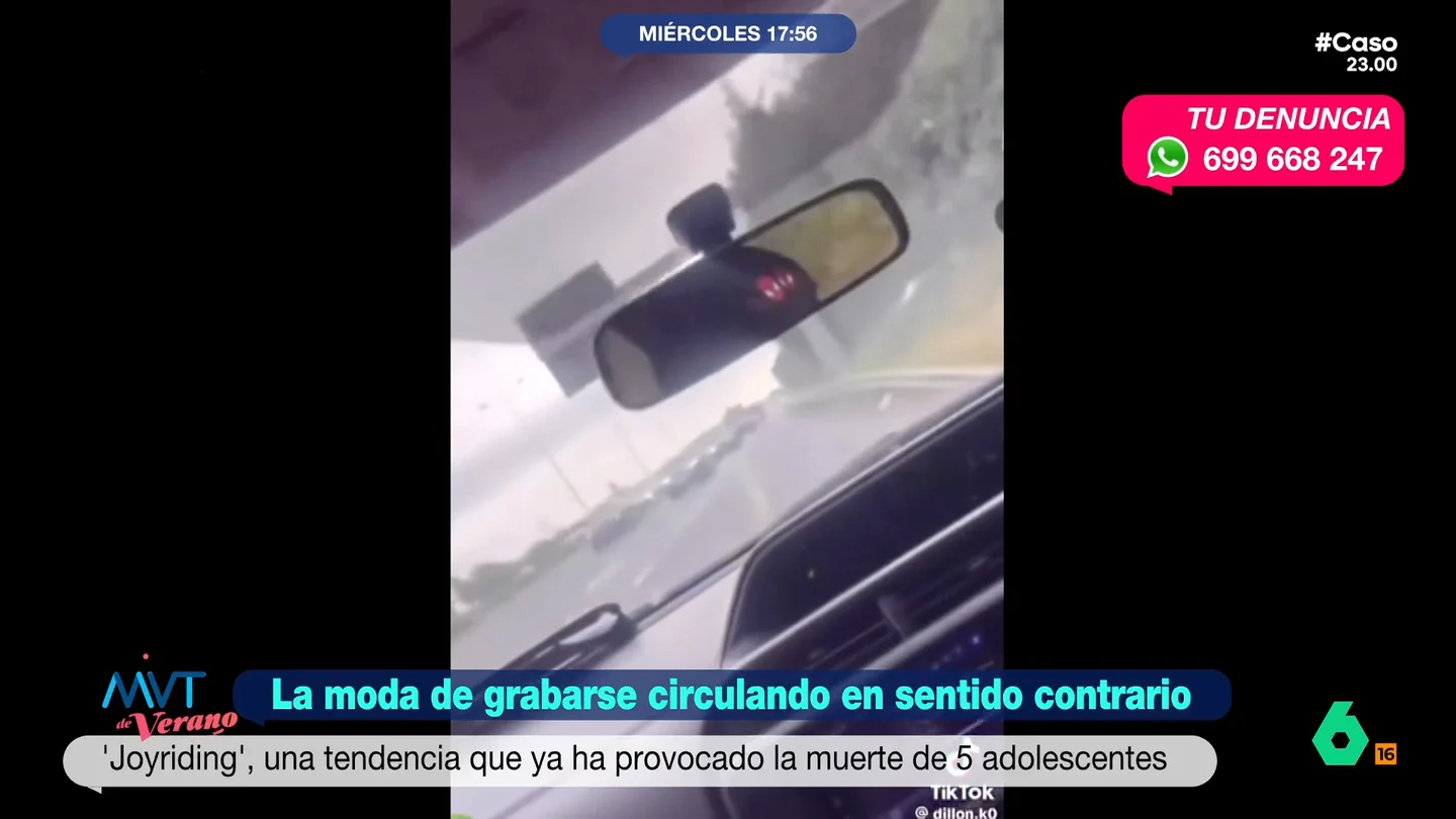 Kamikazes de 'Tik Tok': la terrible moda de conducir en sentido contrario que ya ha provocado la muerte de cinco menores en Irlanda El 'joyriding', una moda de los años 90 ha vuelto entre los más jóvenes gracias a las redes sociales. Consiste de robar coches para conducirlos en sentido contrario, grabarlo y subirlo a sus redes en busca de visualizaciones y reconocimiento.