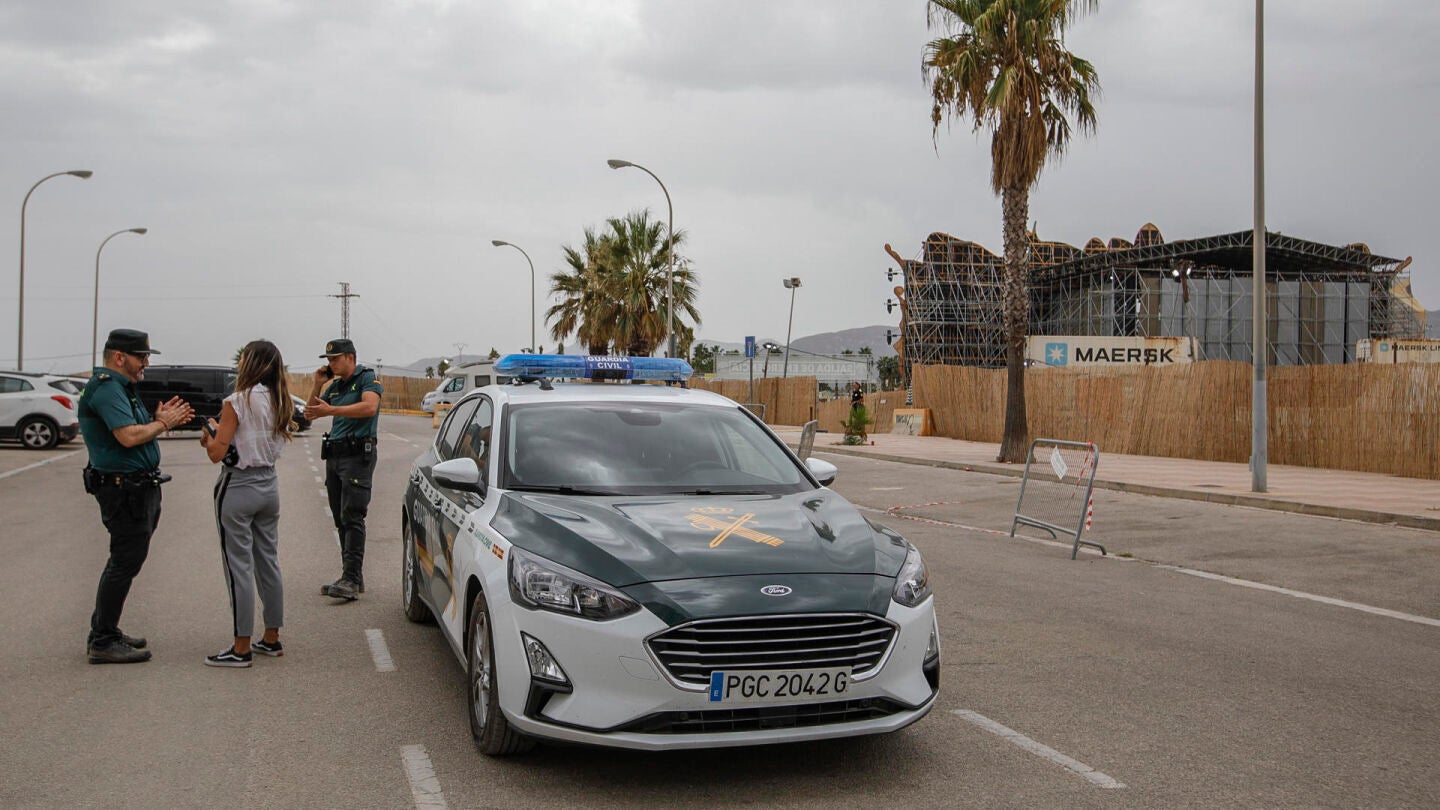 Imagen de archivo de un coche de la Guardia Civil en Cullera (Valencia)