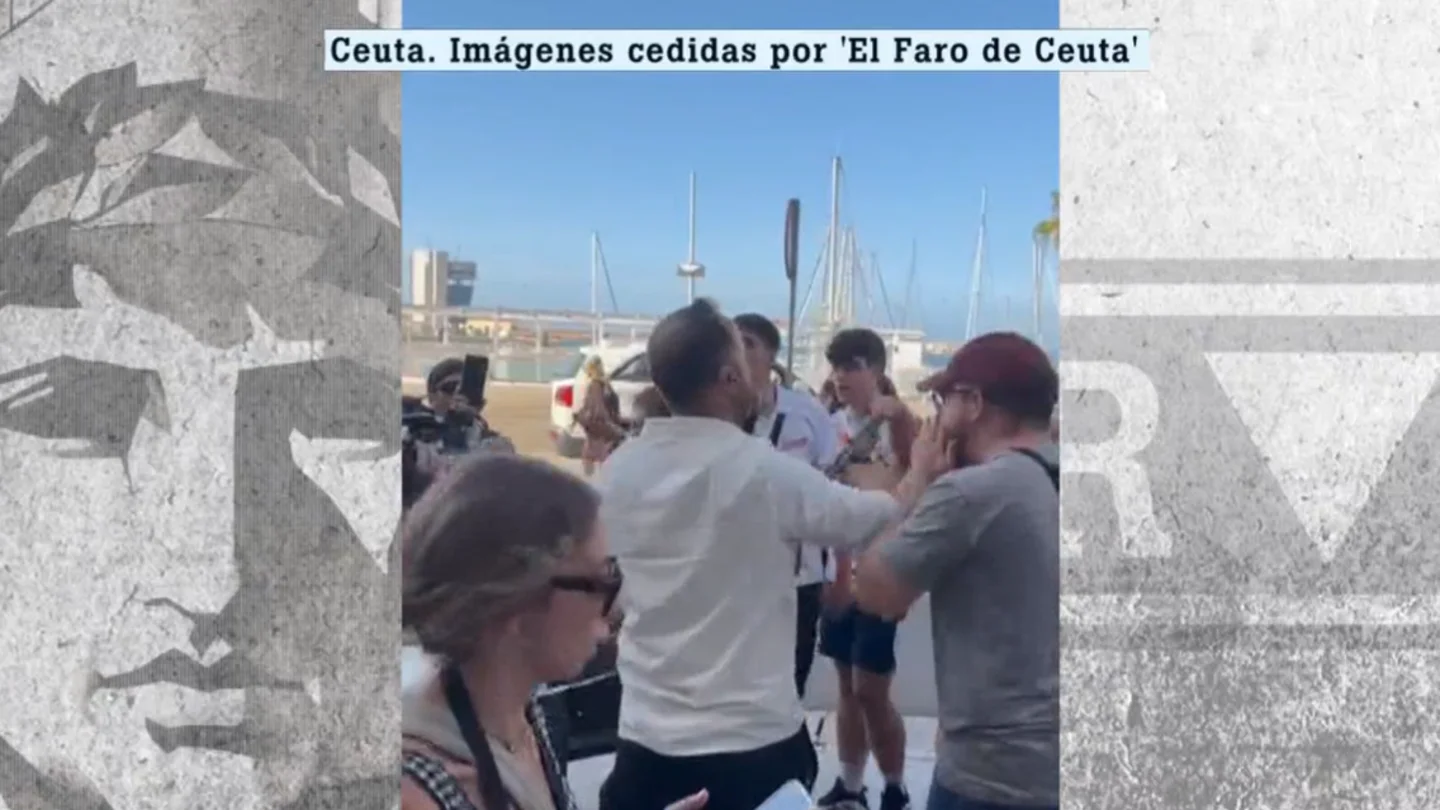 Asociaciones de periodistas respaldan al redactor de laSexta agredido en Ceuta y llaman a la responsabilidad informativa Asociaciones de periodistas respaldan al redactor de laSexta agredido en Ceuta y llaman a la responsabilidad informativa