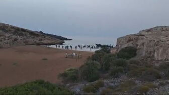 Murcia denuncia la falta de medios para frenar a las mafias tras la llegada de otra patera con migrantes a Cartagena