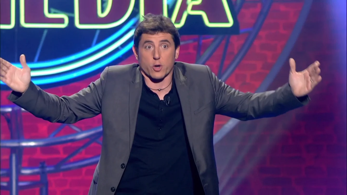 Cuando Manel Fuentes criticó los manuales de instrucciones en su monólogo de El Club de la Comedia Cuando Manel Fuentes criticó los manuales de instrucciones en su monólogo de El Club de la Comedia
