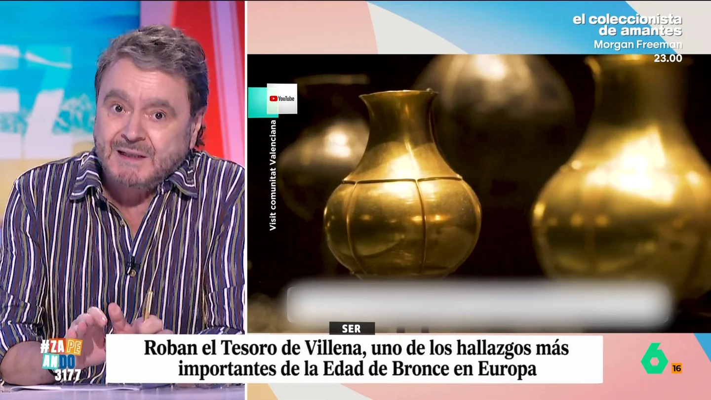 Paco Jiménez, sobre el robo del Tesoro de Villena: "Las primeras hipótesis apuntan a una posible acción planificada" El periodista indica que se conocen, por el momento, pocos datos sobre este robo. Como indica, han desaparecido piezas de oro, plata, ámbar y hierro, fechadas en torno al año 1.000 a.C.