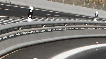 ¿Por qué algunas placas reflectantes son blancas y otras amarillas? ¿Por qué algunas placas reflectantes son blancas y otras amarillas?