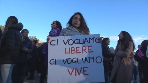 Imagen de archivo de una manifestaci&oacute;n feminista en Italia
