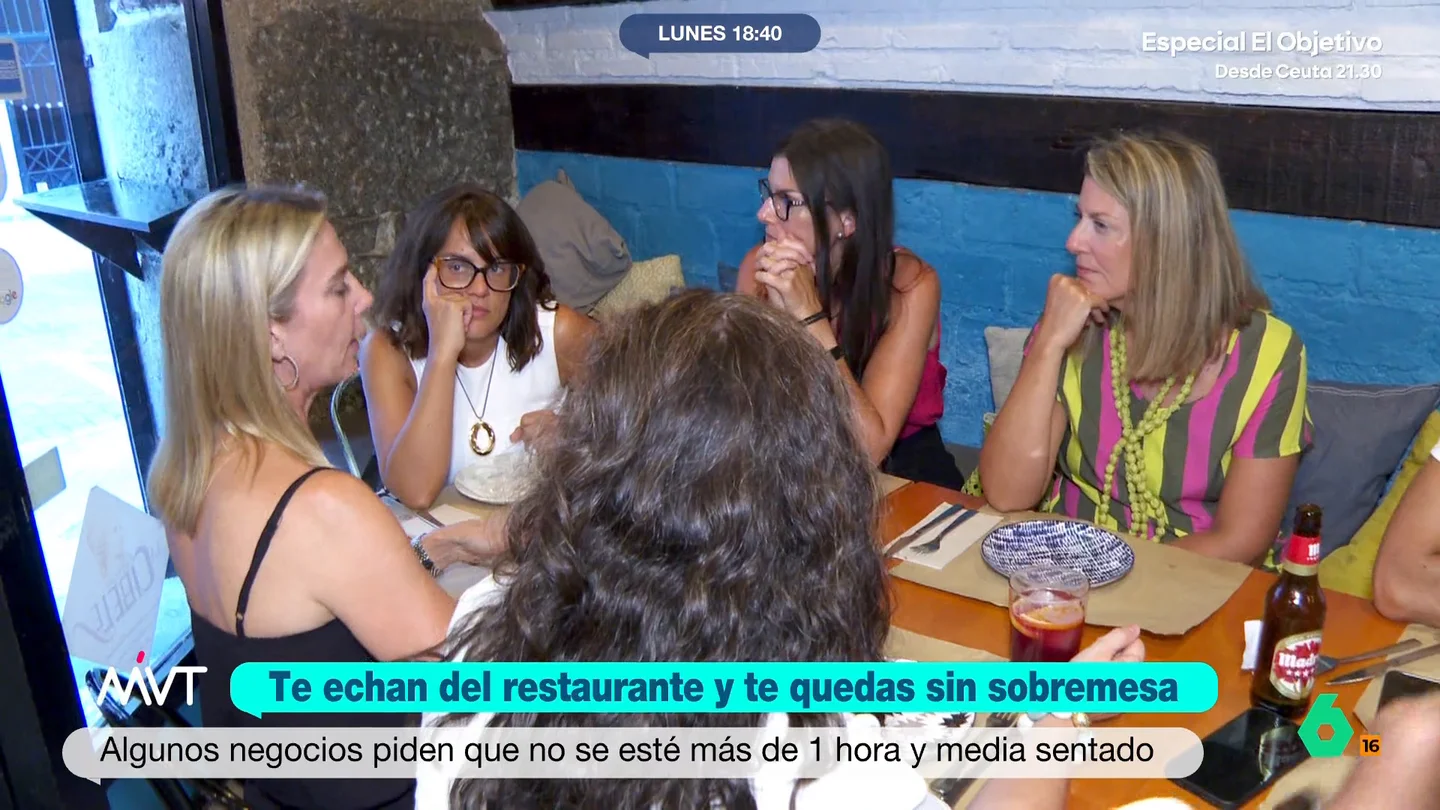 La sobremesa, en peligro de extinción: algunos restaurantes ya ponen turnos de hora y media para comer y dejar la mesa La nueva tendencia de la hostelería es la de establecer turnos de comidas de entre hora y media y dos horas para optimizar el rédito económico le los locales, una medida que choca con algo tan español como la sobremesa.