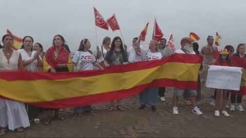 Padres y docentes protestan por el cierre de una escuela infantil en Ceuta