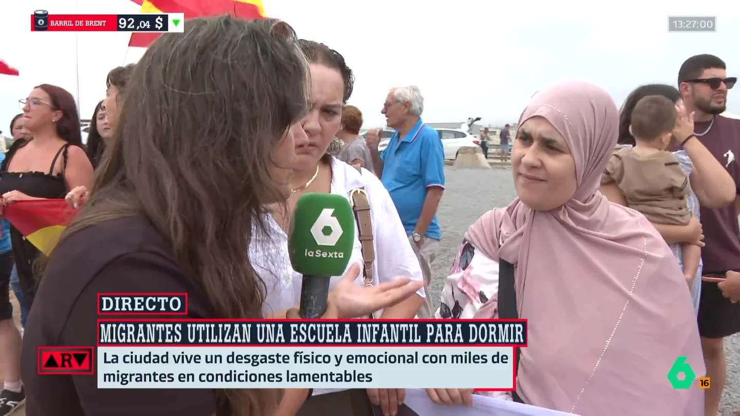 Una maestra pide quitar el asentamiento de migrantes en una escuela infantil: "No hablamos de racismo. Lo que ha venido no lo conocemos" Una maestra pide quitar el asentamiento de migrantes en una escuela infantil: "No hablamos de racismo. Lo que ha venido no lo conocemos"
