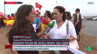 Una maestra pide quitar el asentamiento de migrantes en una escuela infantil: "No hablamos de racismo. Lo que ha venido no lo conocemos"