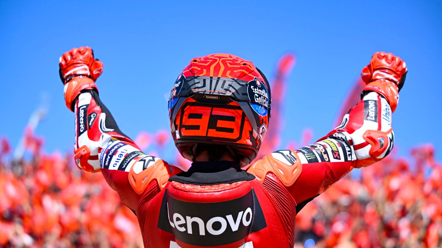Marc M&aacute;rquez celebra su victoria en Arag&oacute;n