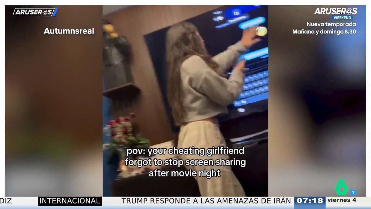 Se deja el móvil conectado a la televisión y su marido descubra su infidelidad: "¿Qué te pasa pedazo de idiota?" Se deja el móvil conectado a la televisión y su marido descubra su infidelidad: "¿Qué te pasa pedazo de idiota?"