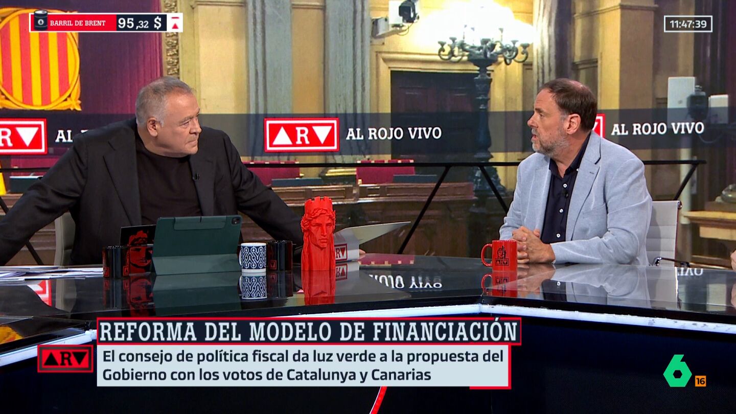 Junqueras responde a las CCAA que critican la reforma del modelo de financiaci&oacute;n: "Suerte que ERC lo negocia, sino no tendr&iacute;an ni un euro m&aacute;s"